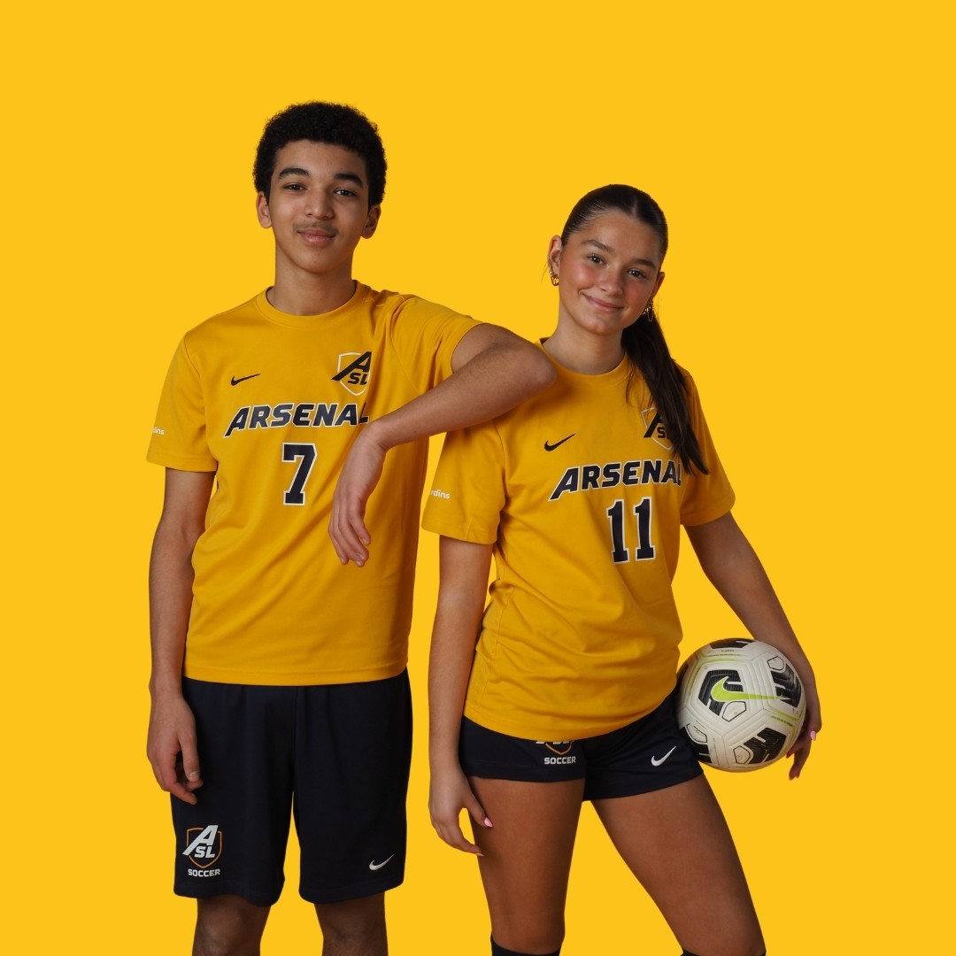 Académie Saint-louis | Études-sports<br />
Soccer
